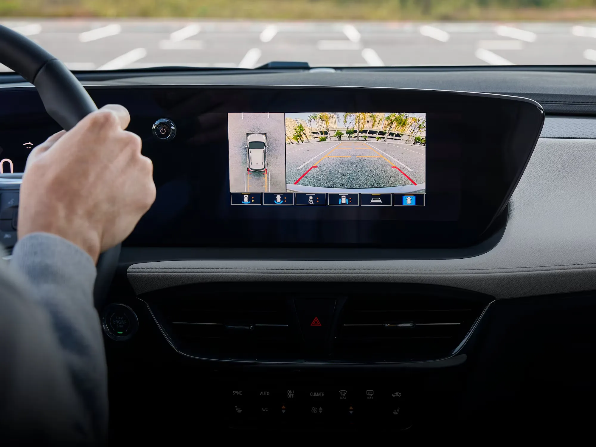 Écran central et caméra de recul du Buick Encore GX 2026.